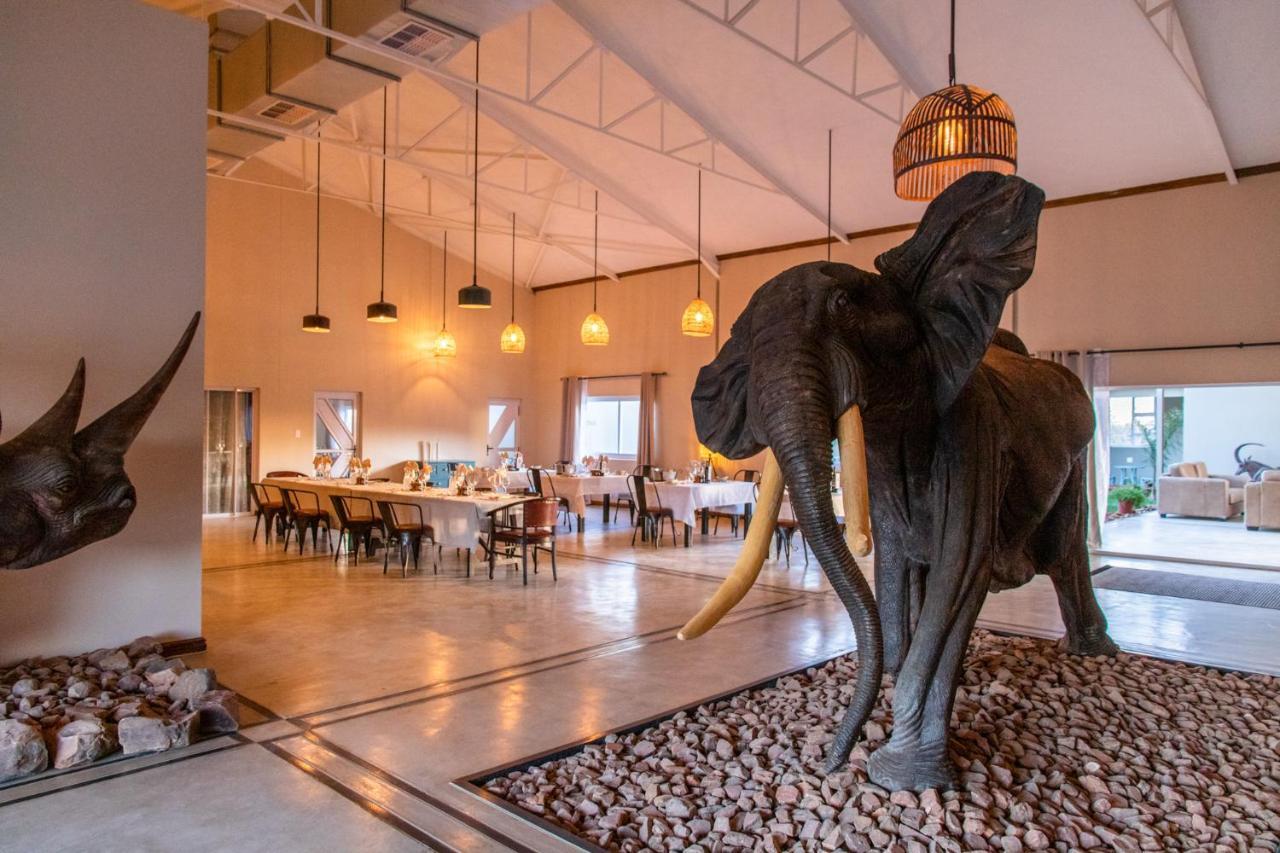 Ugab Game Farm & Lodge Vingerklip Kültér fotó