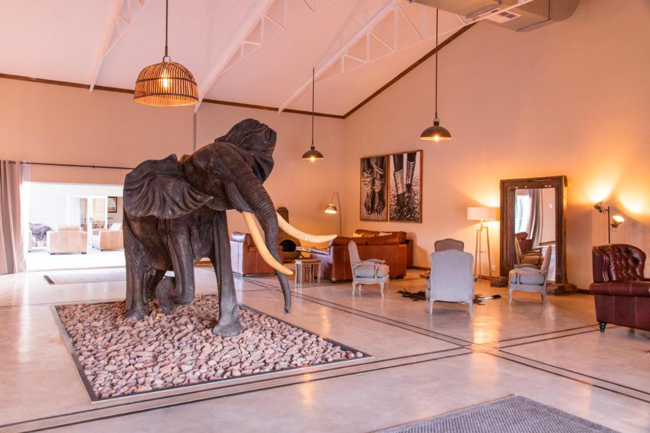 Ugab Game Farm & Lodge Vingerklip Kültér fotó